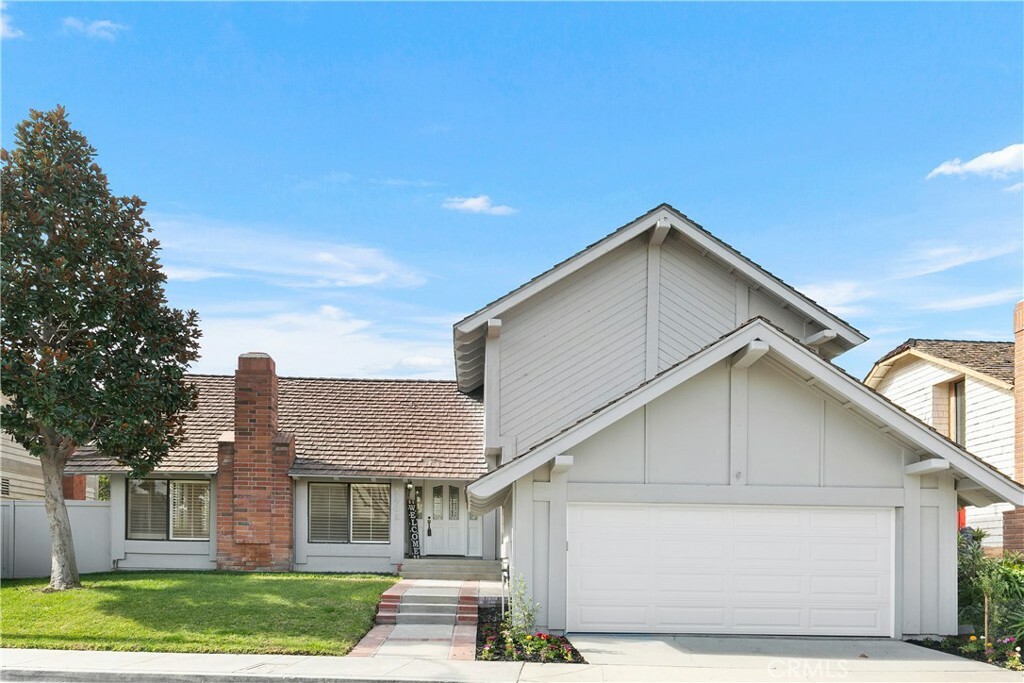 Property Photo:  3405 Deedee Drive  CA 92626 