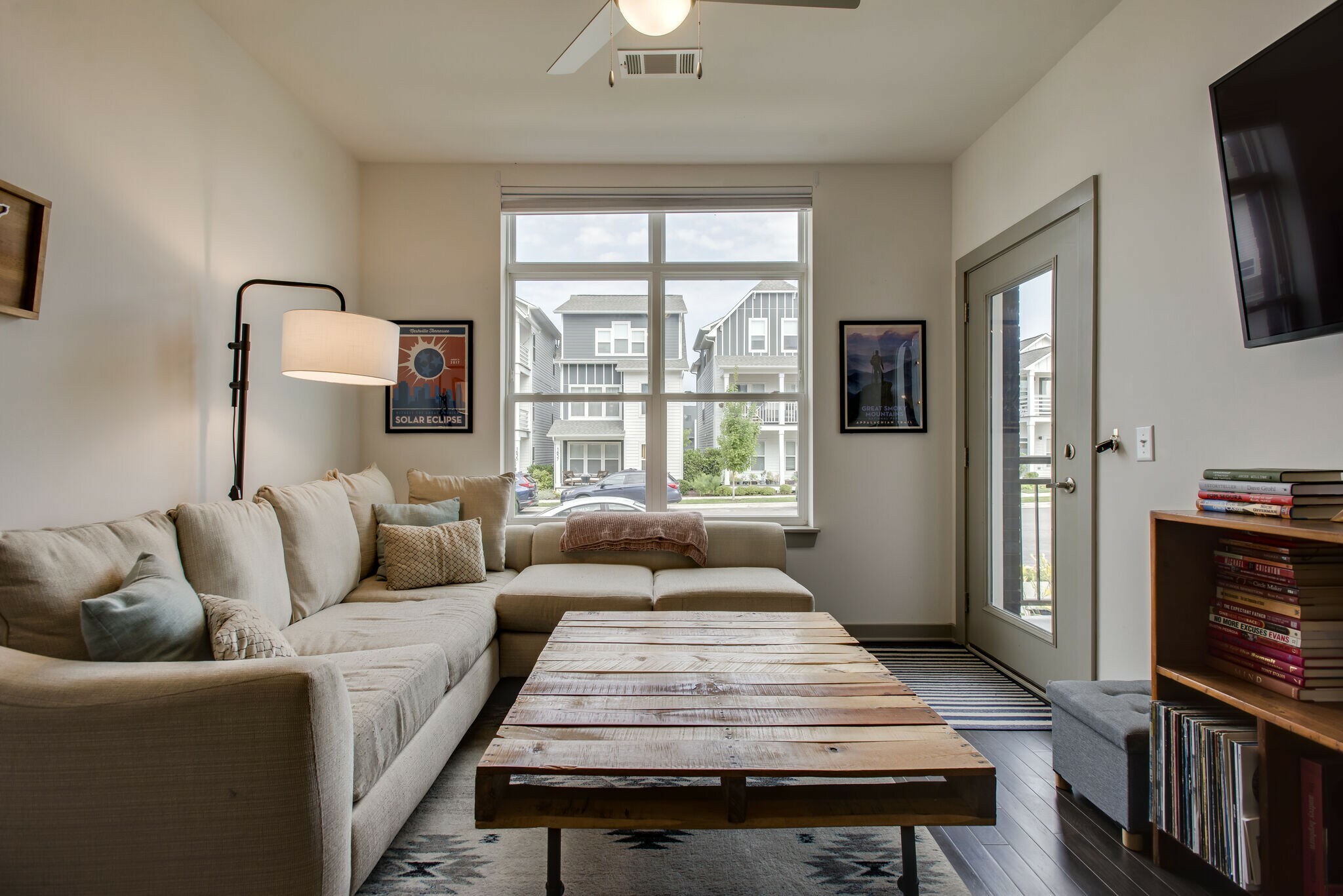 Property Photo: 1644 54th Ave N TN 37209