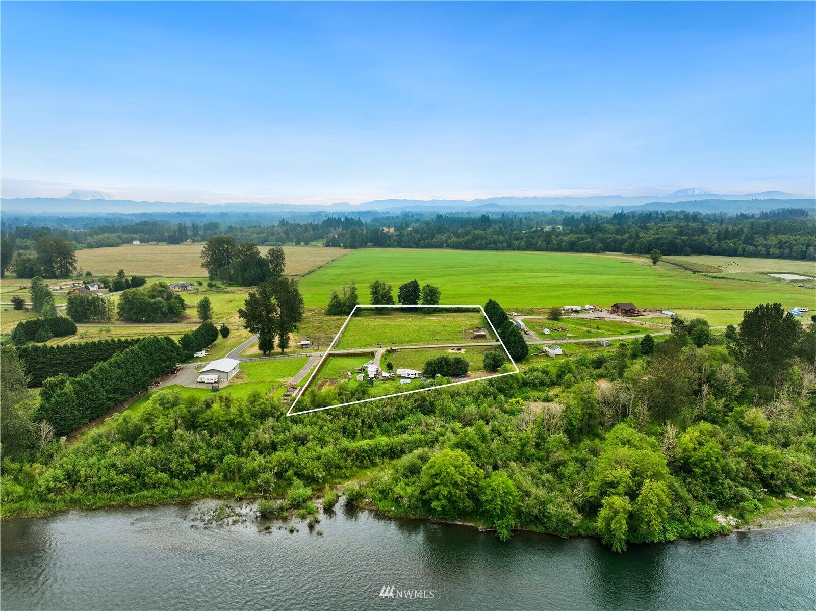 Property Photo:  177  Shoreline Drive  WA 98591 