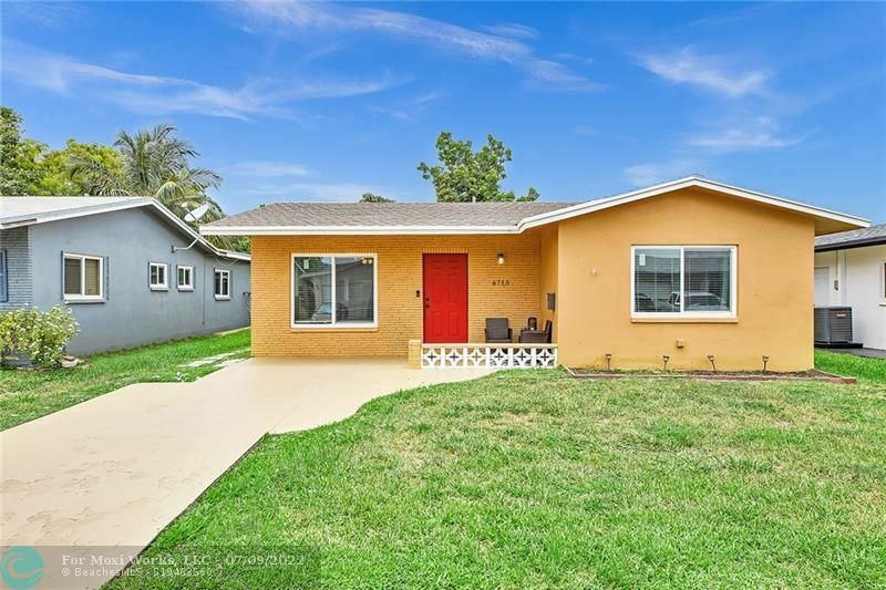 Property Photo:  6713 NW 59th St  FL 33321 