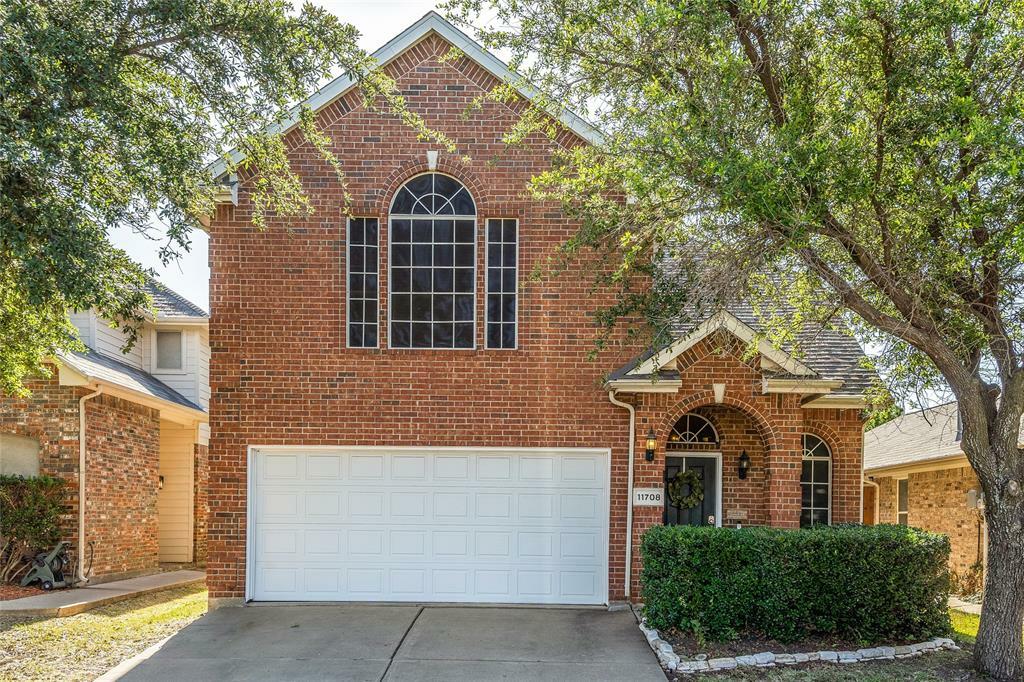 Property Photo:  11708 Bobcat Drive  TX 76244 