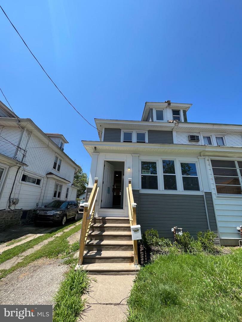 Property Photo:  20 Melrose Avenue  PA 19050 