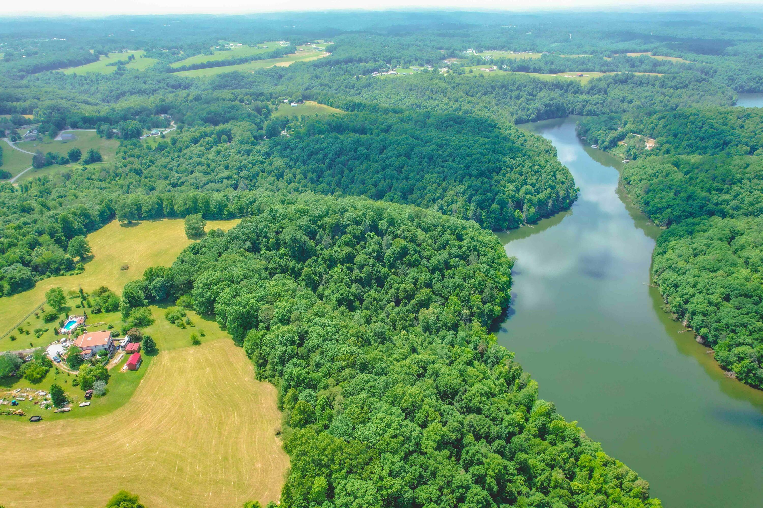 Property Photo: 2095-3 Somerset Road KY 40741