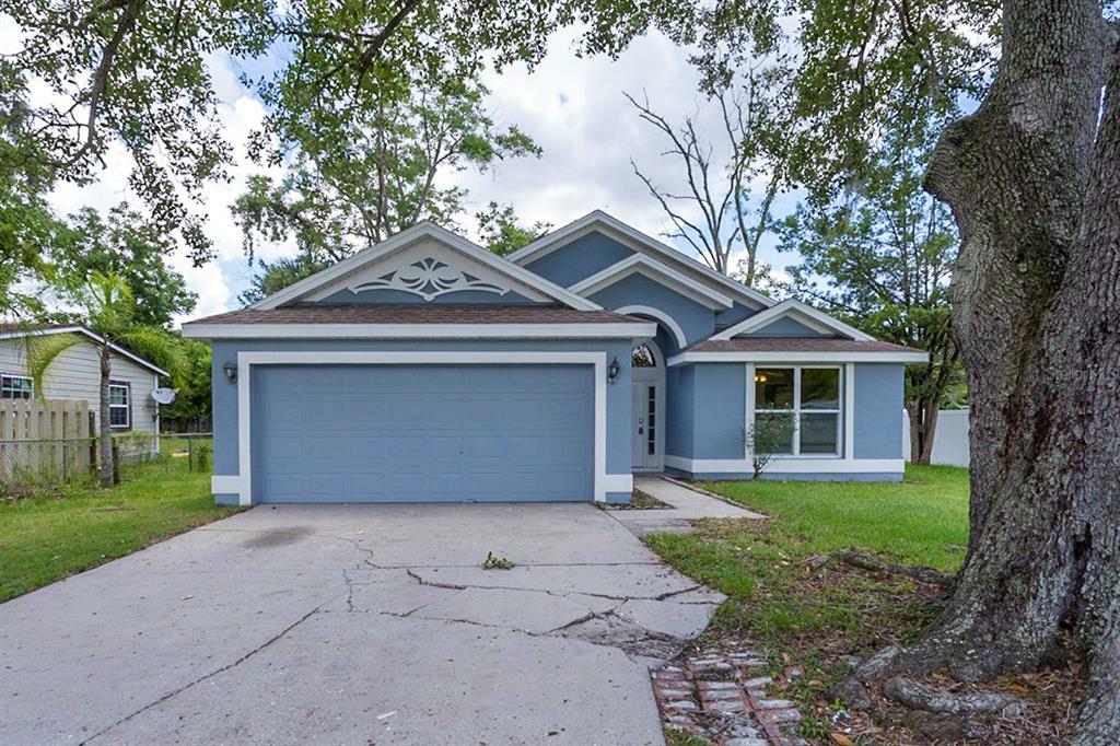 Property Photo:  751 Pamela Avenue  FL 34787 