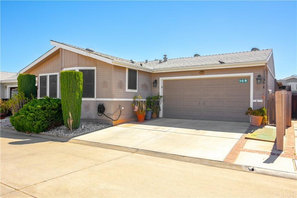 Property Photo:  27250 Murrieta Road 168  CA 92586 