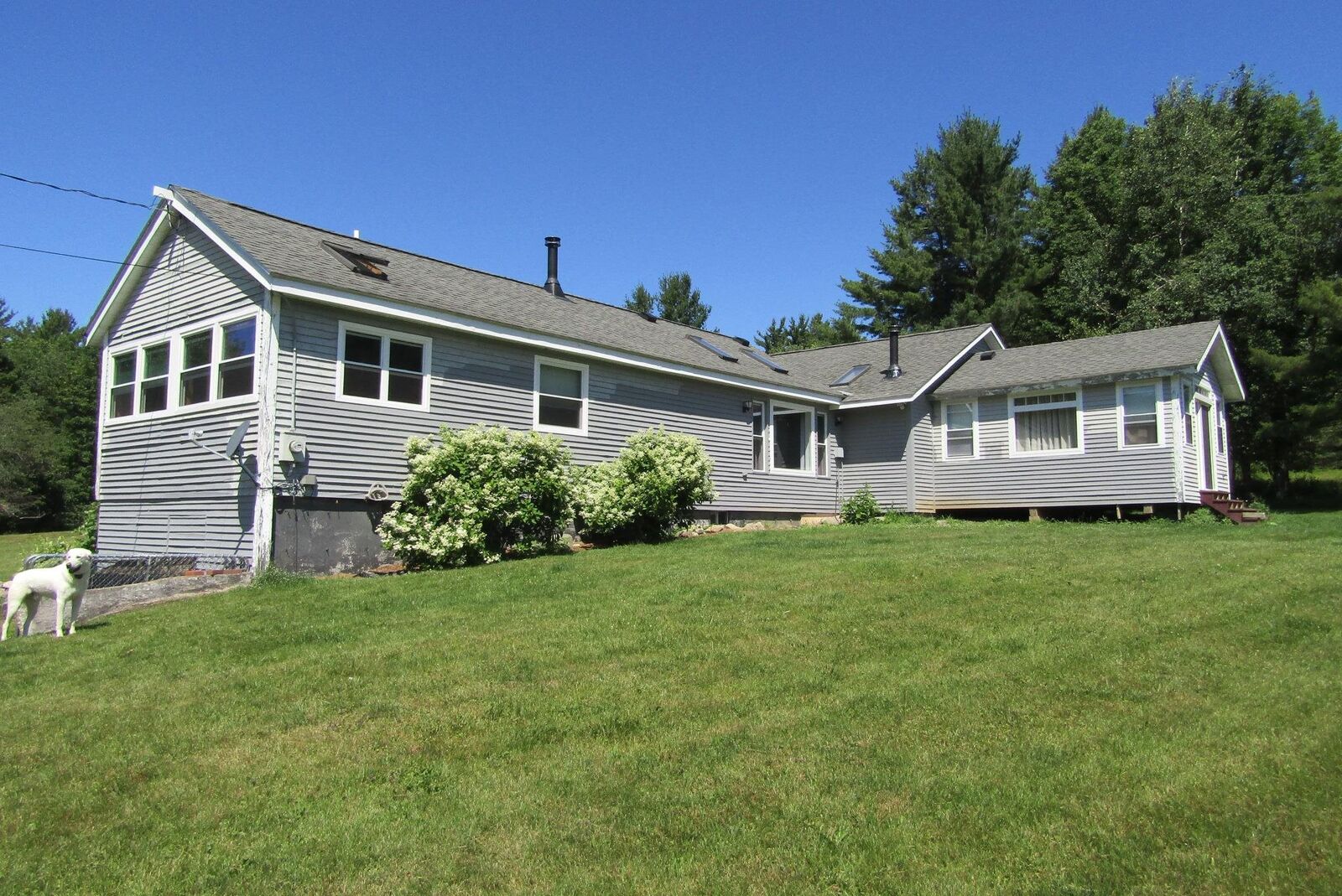 Property Photo:  103 Coventry Road  NH 03785 