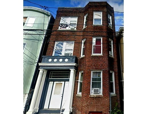 Property Photo:  168 Chestnut St  MA 02150 