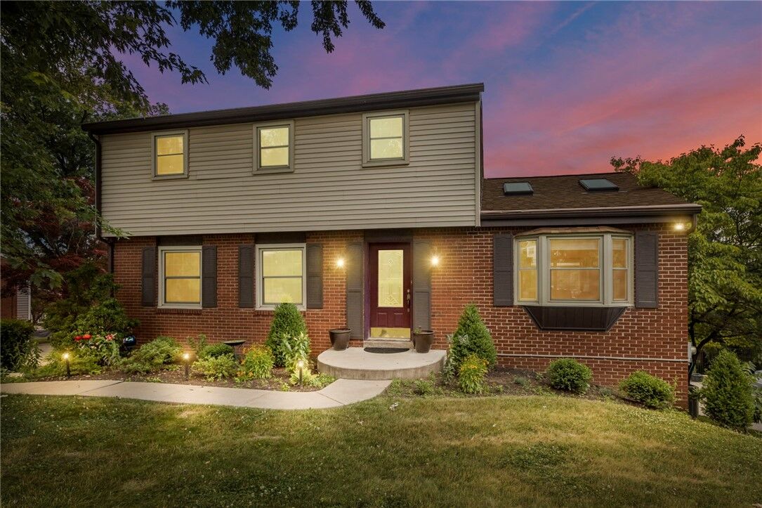 Property Photo:  1669 Charlton Heights Rd.  PA 15108