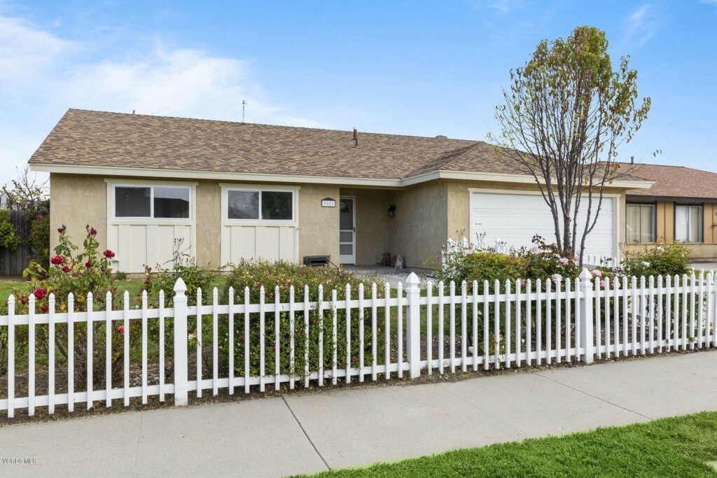 Property Photo:  3601 Taffrail Lane  CA 93035 