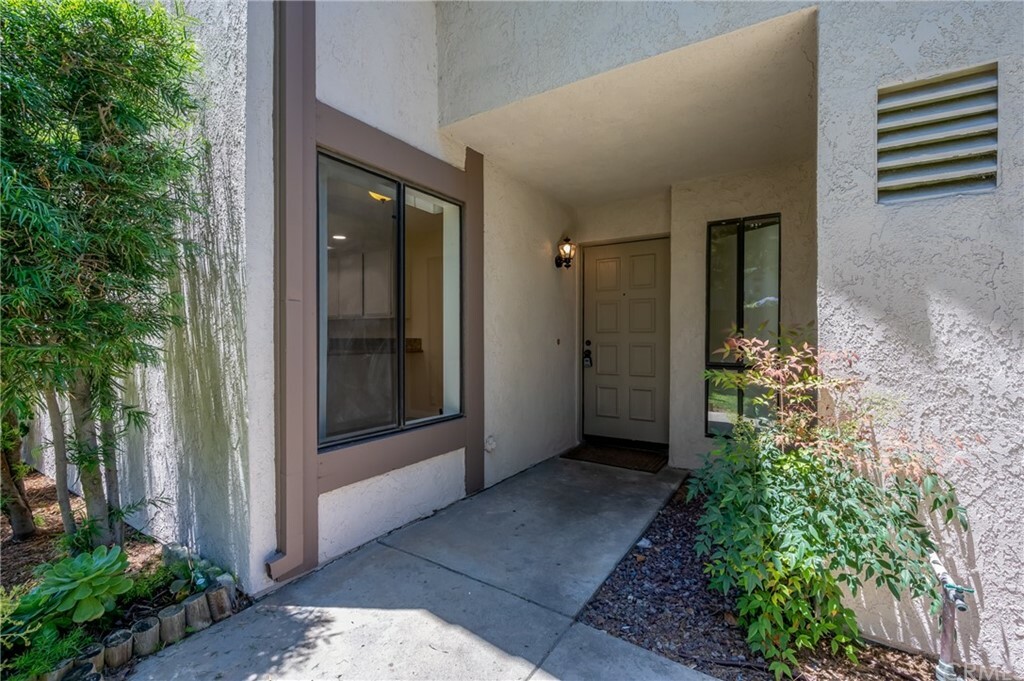 Property Photo:  2673 Monterey Place  CA 92833 