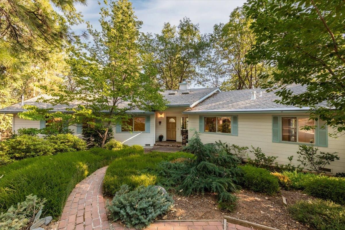 Property Photo:  14578 Sunrock Road  CA 95959 