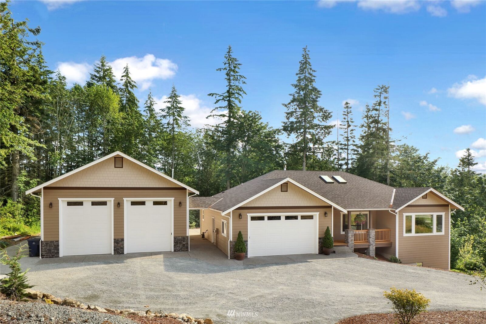 3 bed Mount Vernon home for sale 22978 Methow Court, Mount Vernon, WA 98273