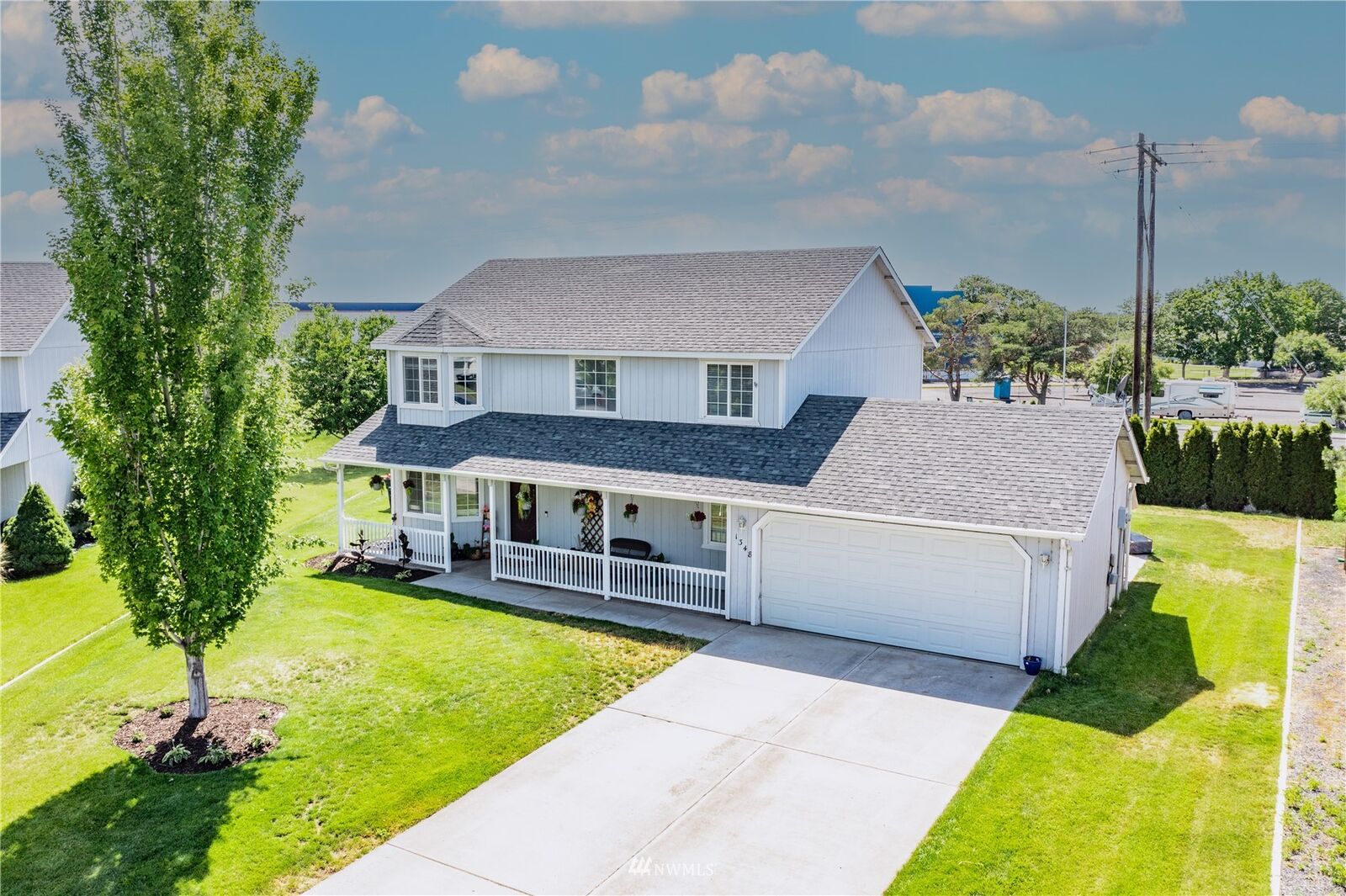 Property Photo:  1348 S Cougar Drive  WA 98837 