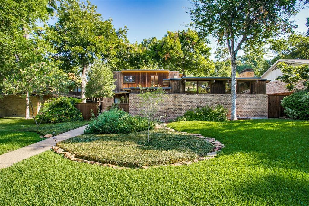 Property Photo: 10909 Fernald Avenue TX 75218