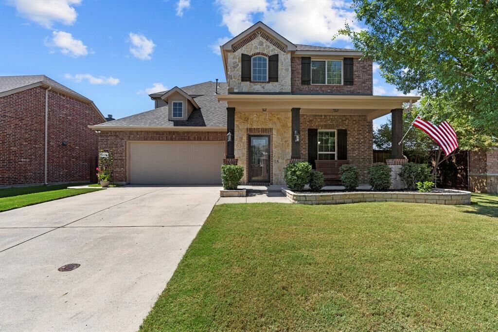 Property Photo:  10445 Old Eagle River Lane  TX 75072 