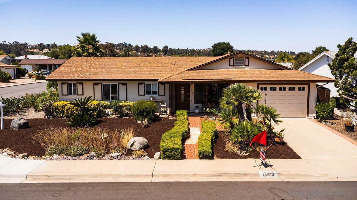 Property Photo: 16514 Sambroso Pl CA 92128