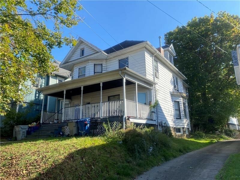 Property Photo: 595 Park Ave PA 16335
