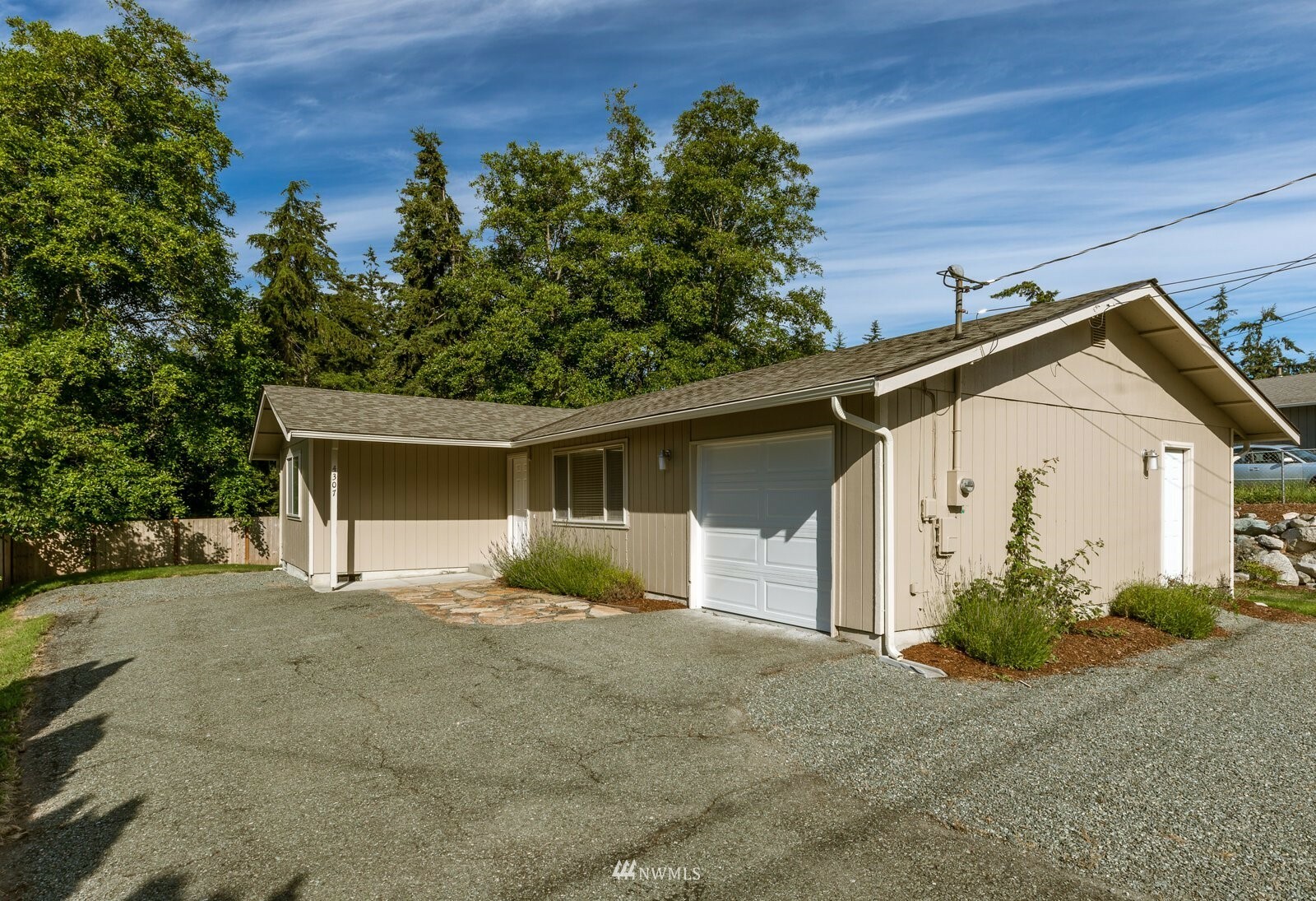 Property Photo:  4307 Northgate Drive  WA 98277 