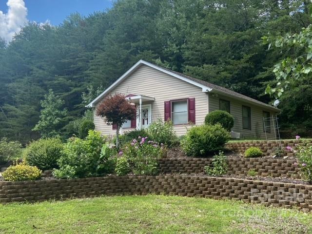 Property Photo: 3840 Hide Away Hill NC 28690