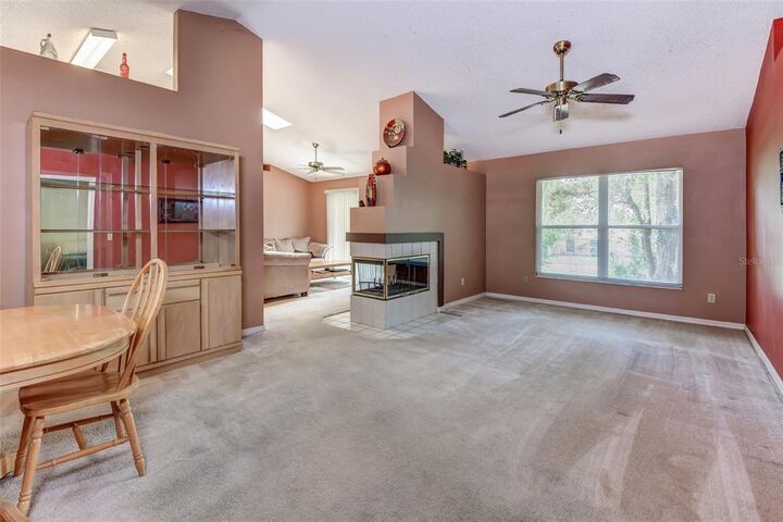 Property Photo:  884 Arawana Drive  FL 32763 