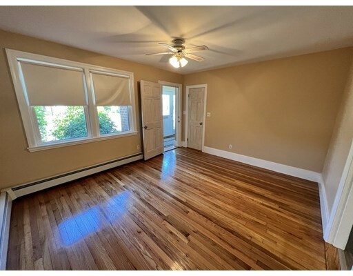 Property Photo:  5 Greystone Ave 5  MA 01835 