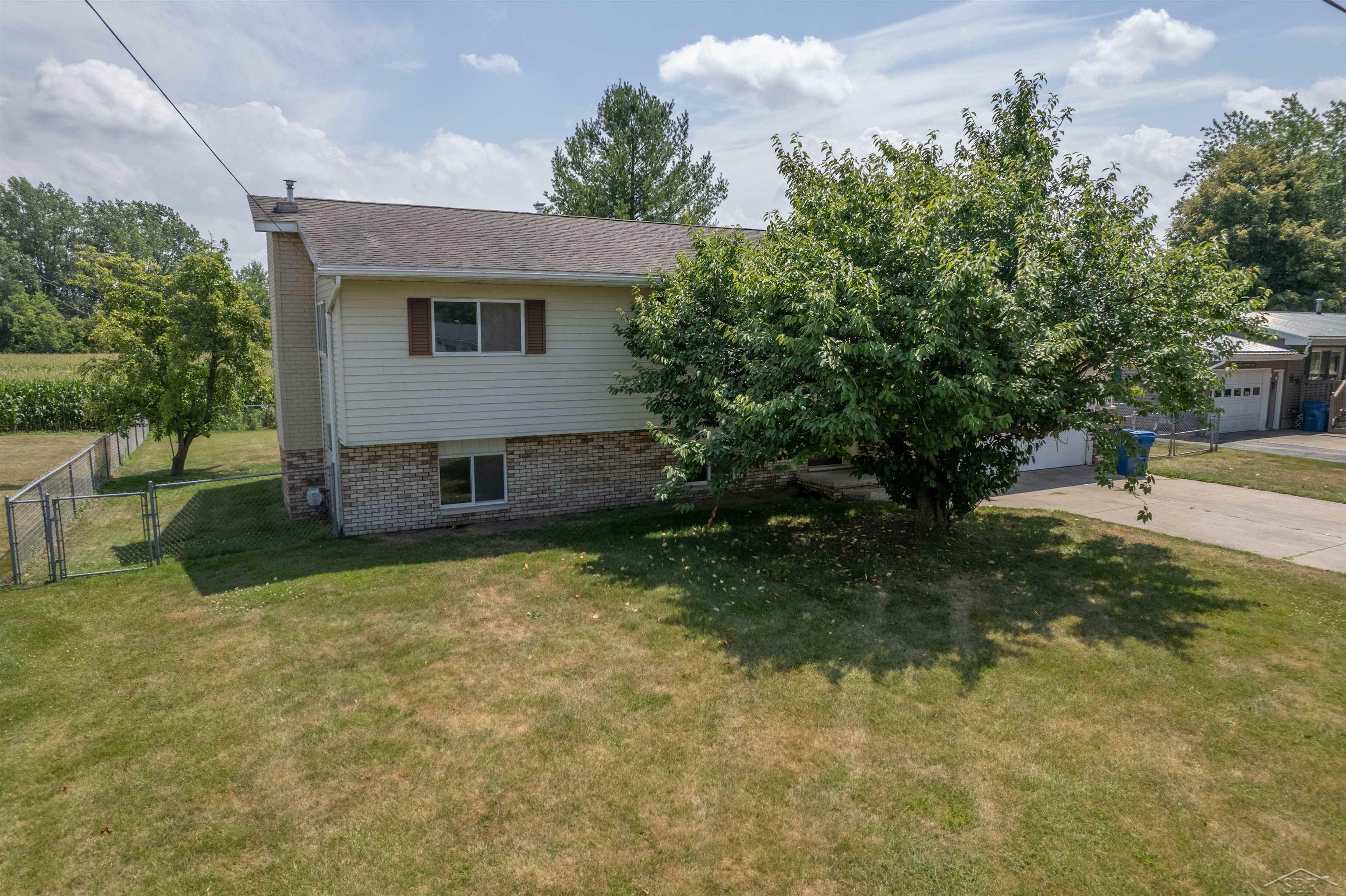 Property Photo:  4647 Meadow Ct.  MI 48611 