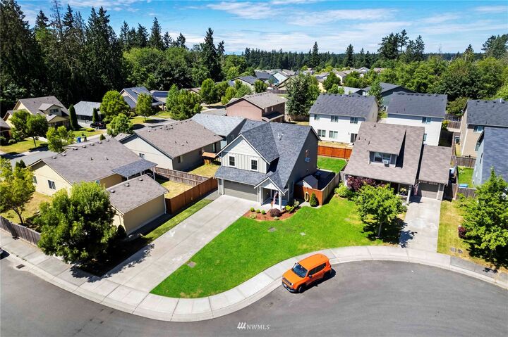 Property Photo: 1811 189th Street Ct E WA 98387