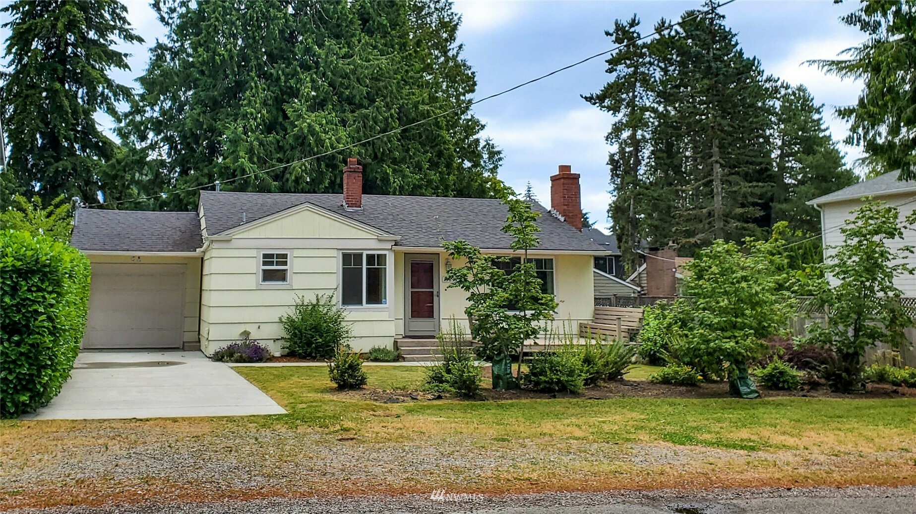 Property Photo: 13244 1st Avenue NW WA 98177