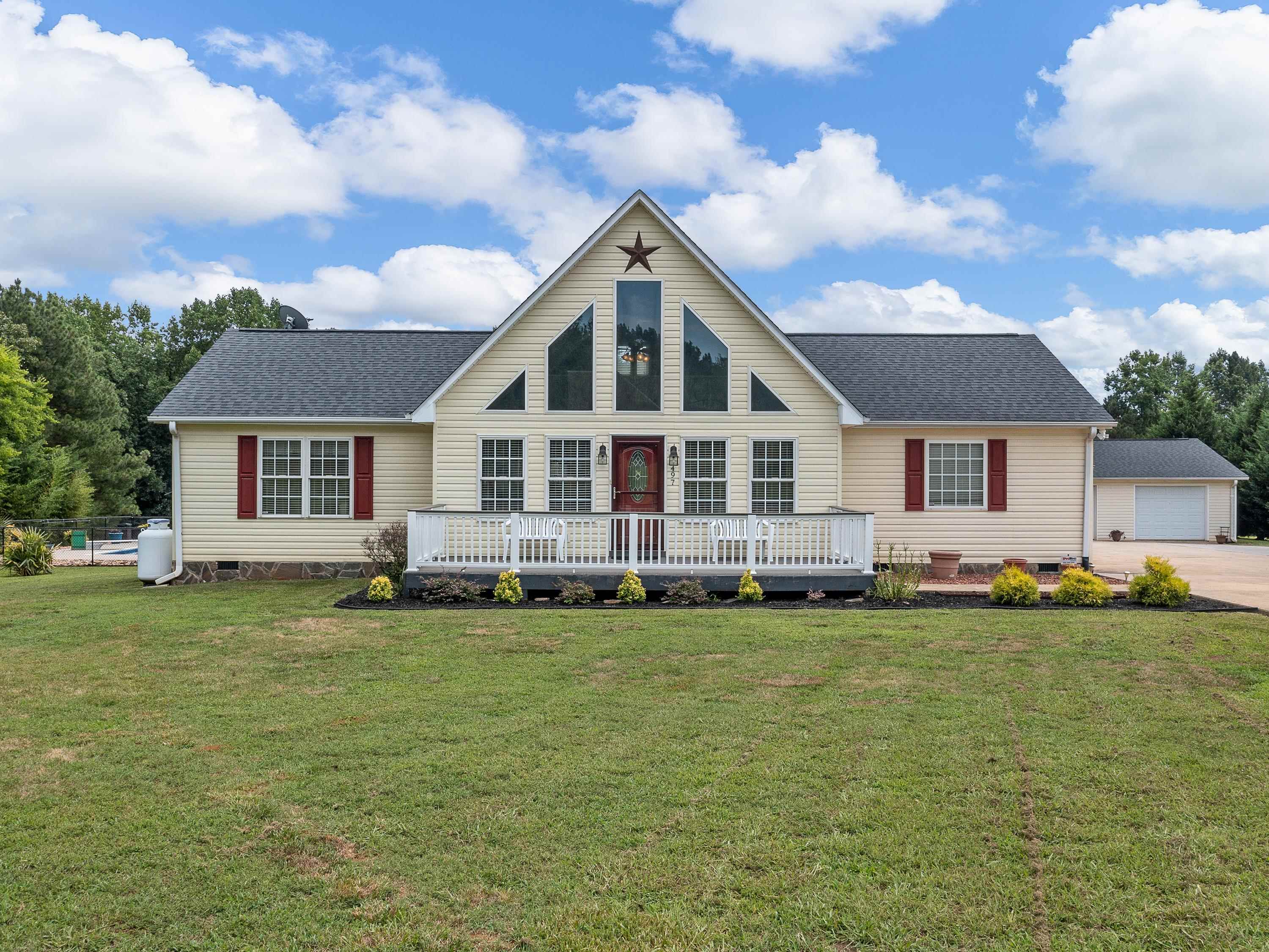 Property Photo:  497 Dairy Ridge Rd  SC 29302 