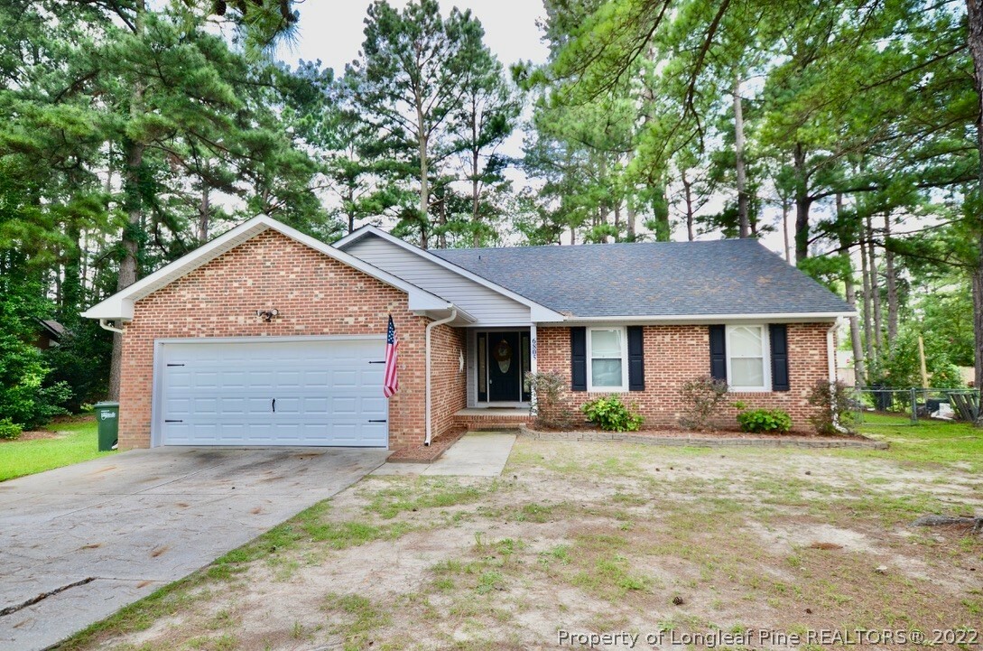 Property Photo:  6805 Woodmark Drive  NC 28314 