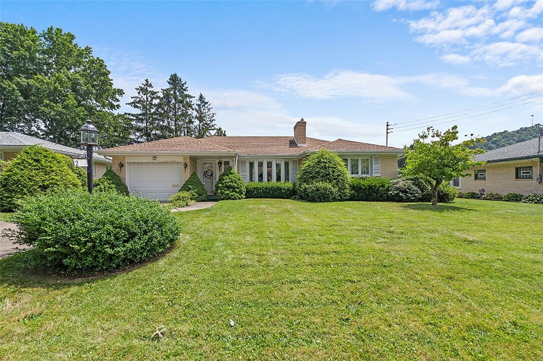 Property Photo: 2221 Cypress Dr PA 15131