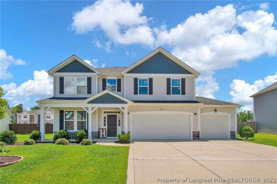 Property Photo:  5709 Pondhaven Drive  NC 28314 