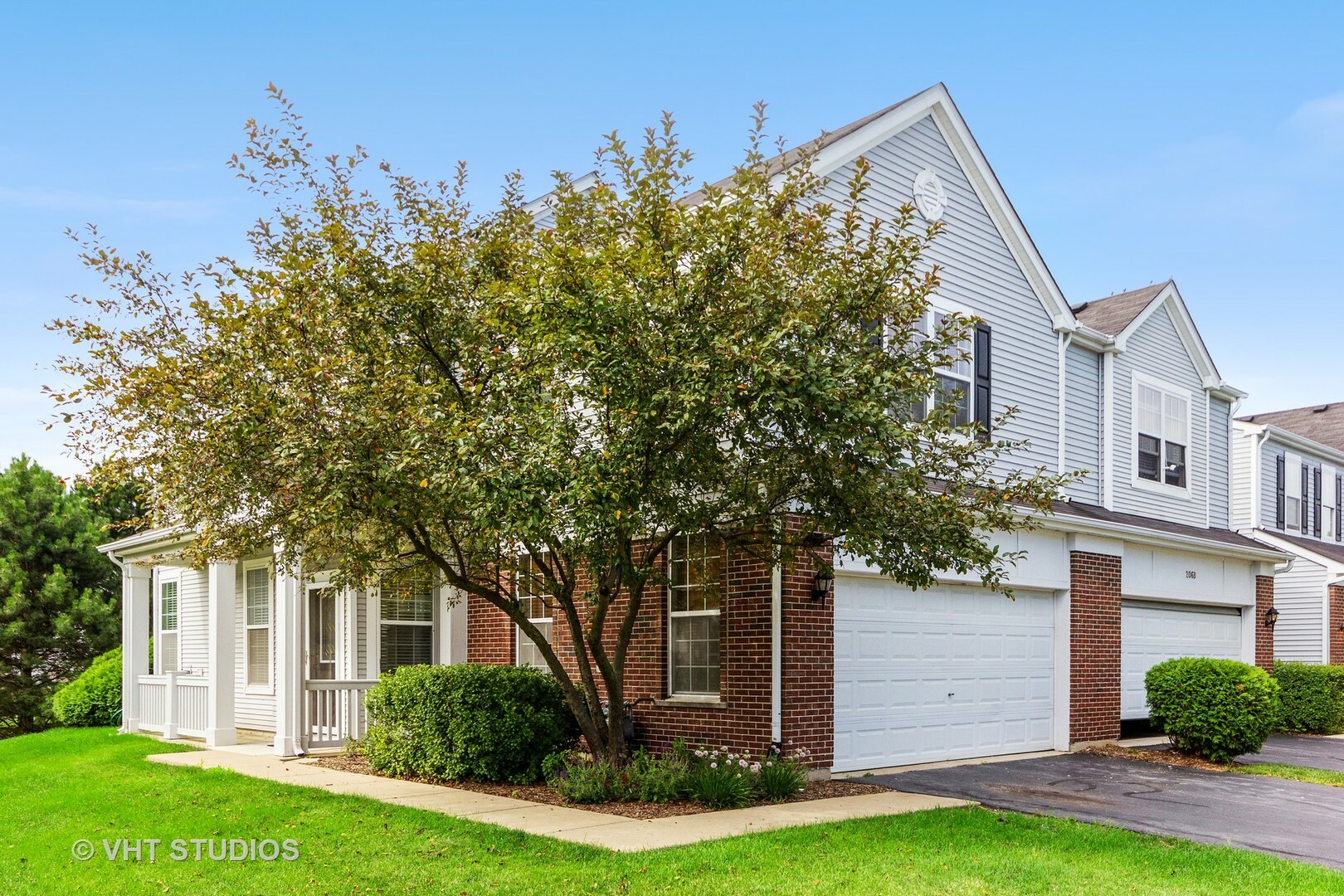 Property Photo: 206 Barrette Drive A IL 60560
