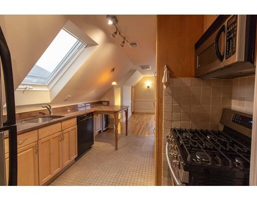 Property Photo:  8 Richardson St 3  MA 02135 