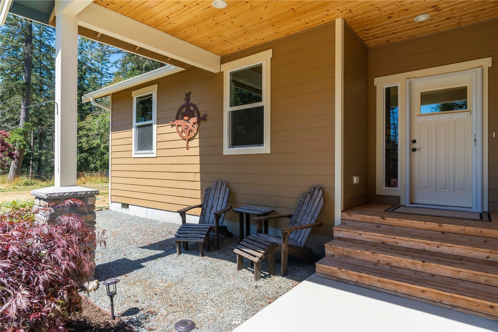 Property Photo:  261 Sunset Drive  WA 98277 