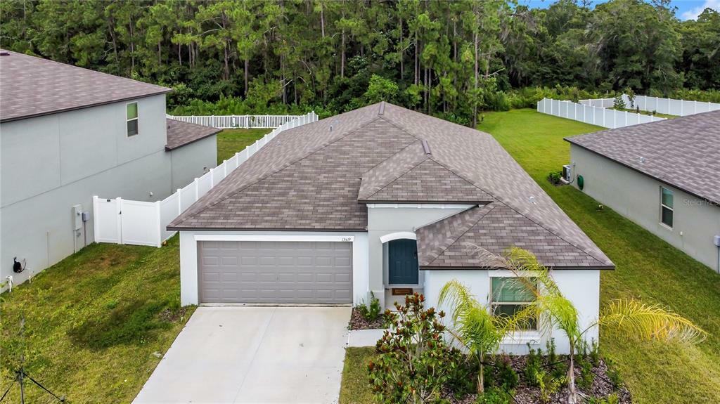 Property Photo:  13419 Willow Bluestar Loop  FL 33579 