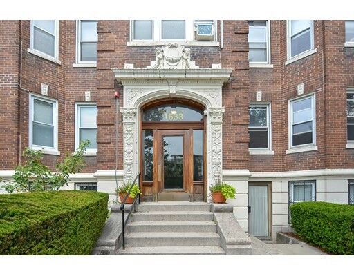 Property Photo:  1633 Commonwealth Ave 2  MA 02135 