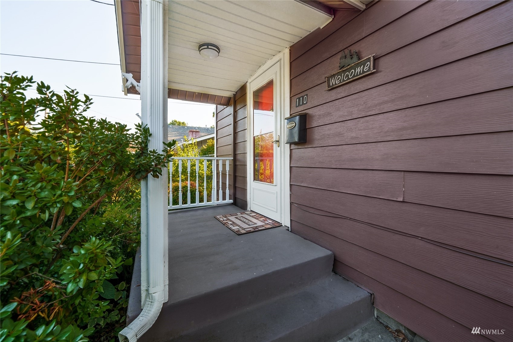 Property Photo: 110 16th Street SW WA 98371