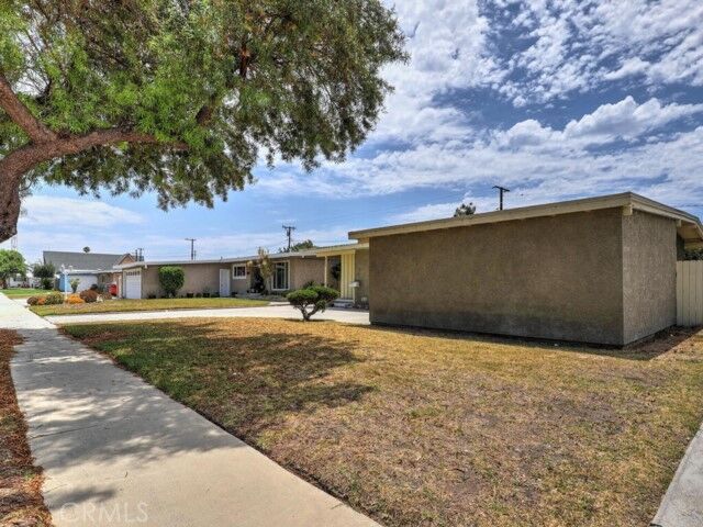 Property Photo:  8342 Washington Street  CA 90621 