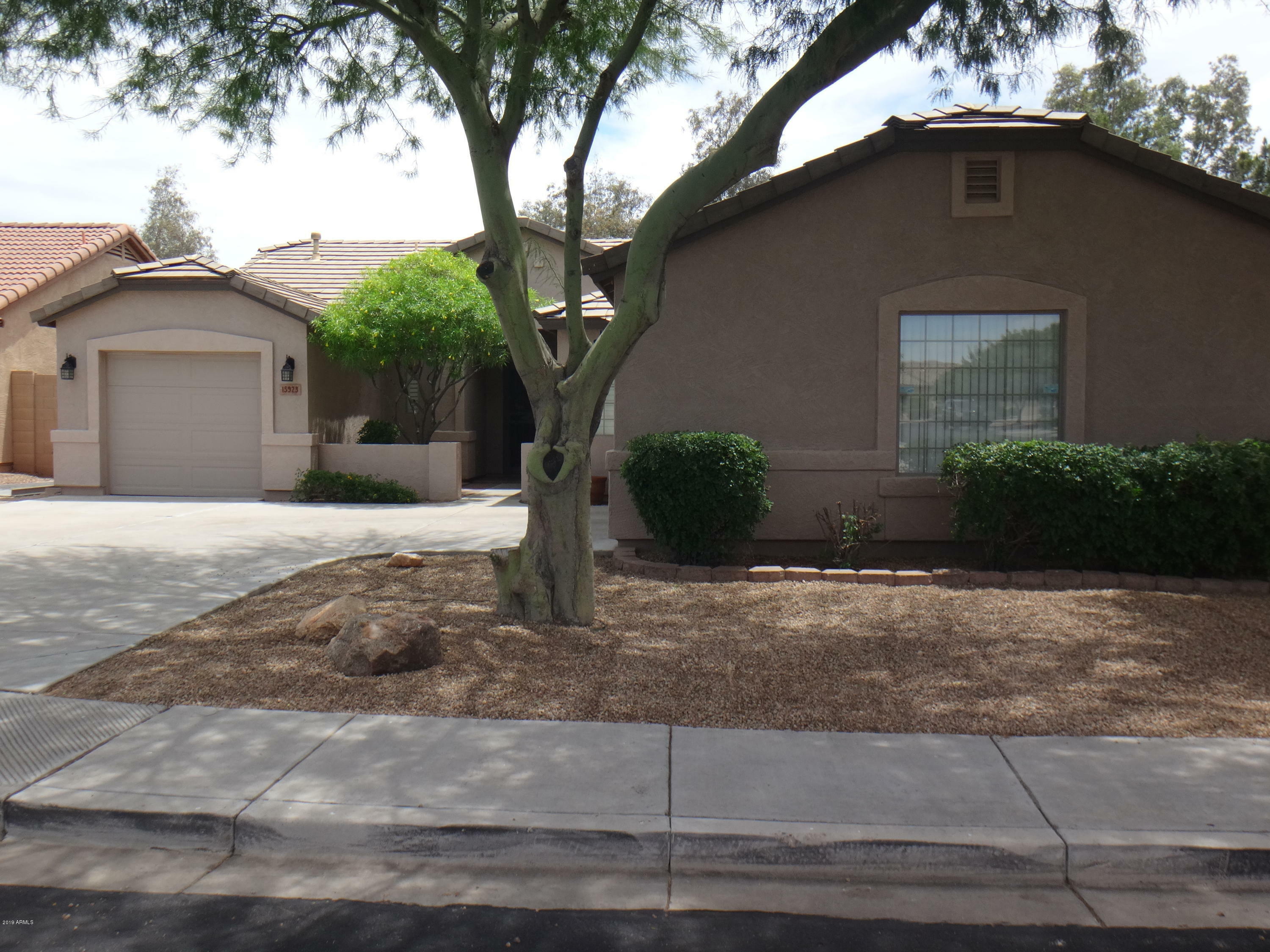 Property Photo:  15923 N 174th Avenue  AZ 85388 