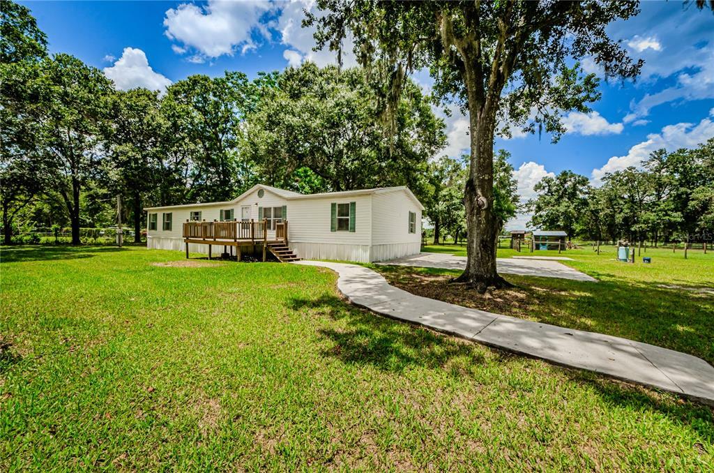 Property Photo:  11118 Brahman Road  FL 33547 