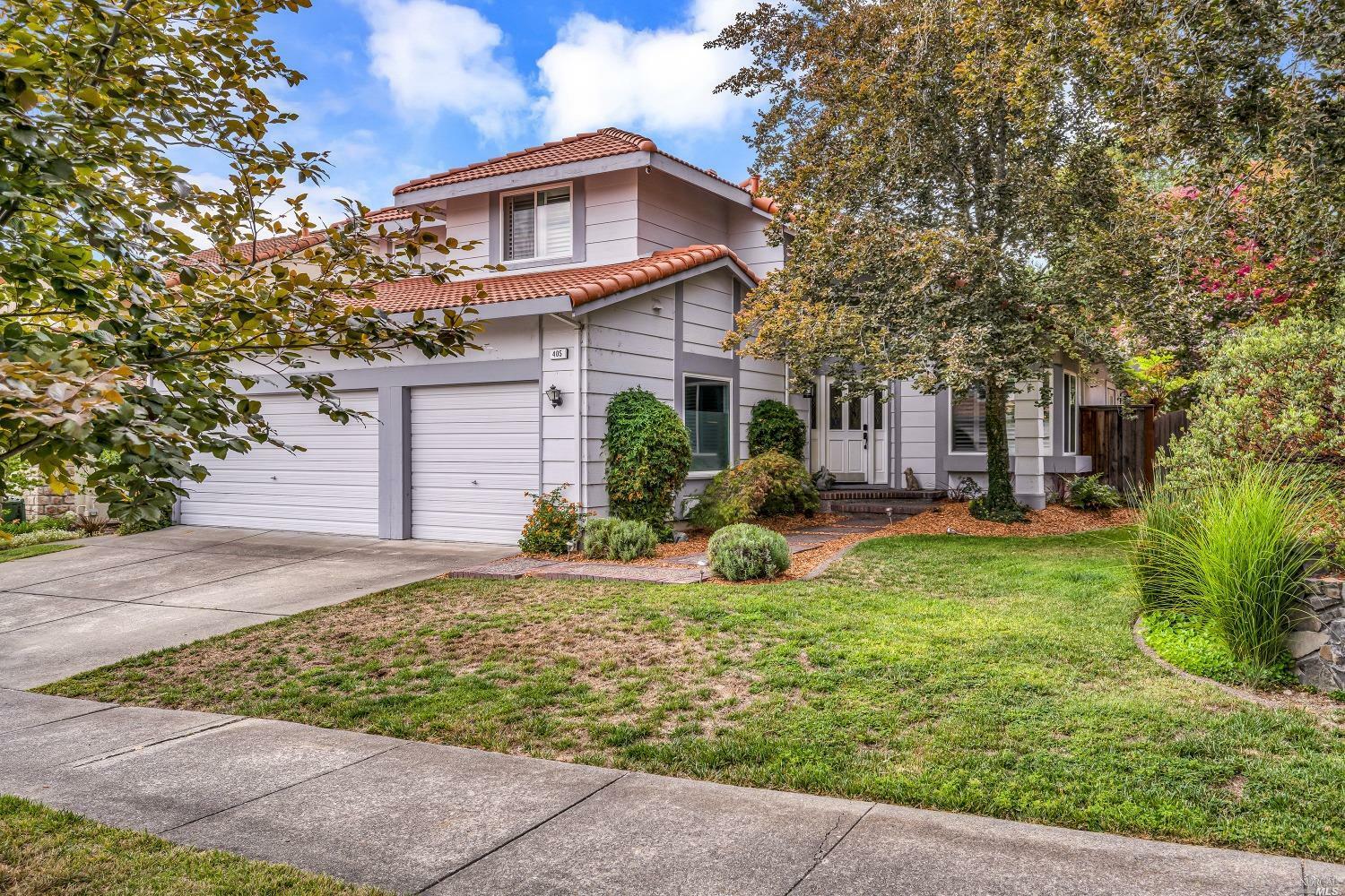 Property Photo: 405 Buena Tierra Court CA 95492
