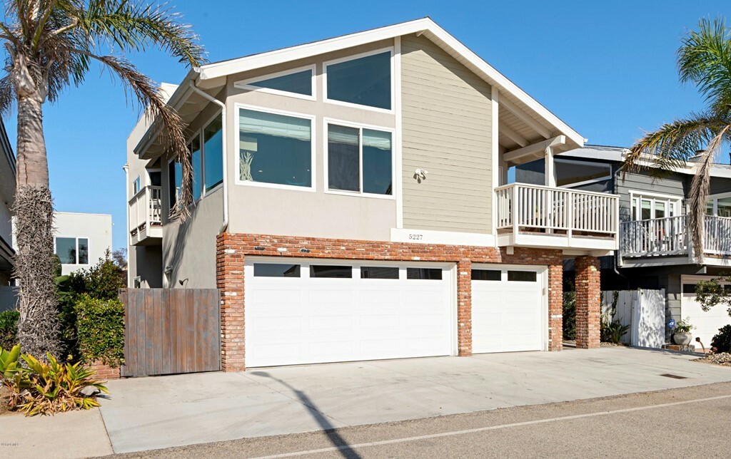 Property Photo:  5227 Sealane Way  CA 93035 