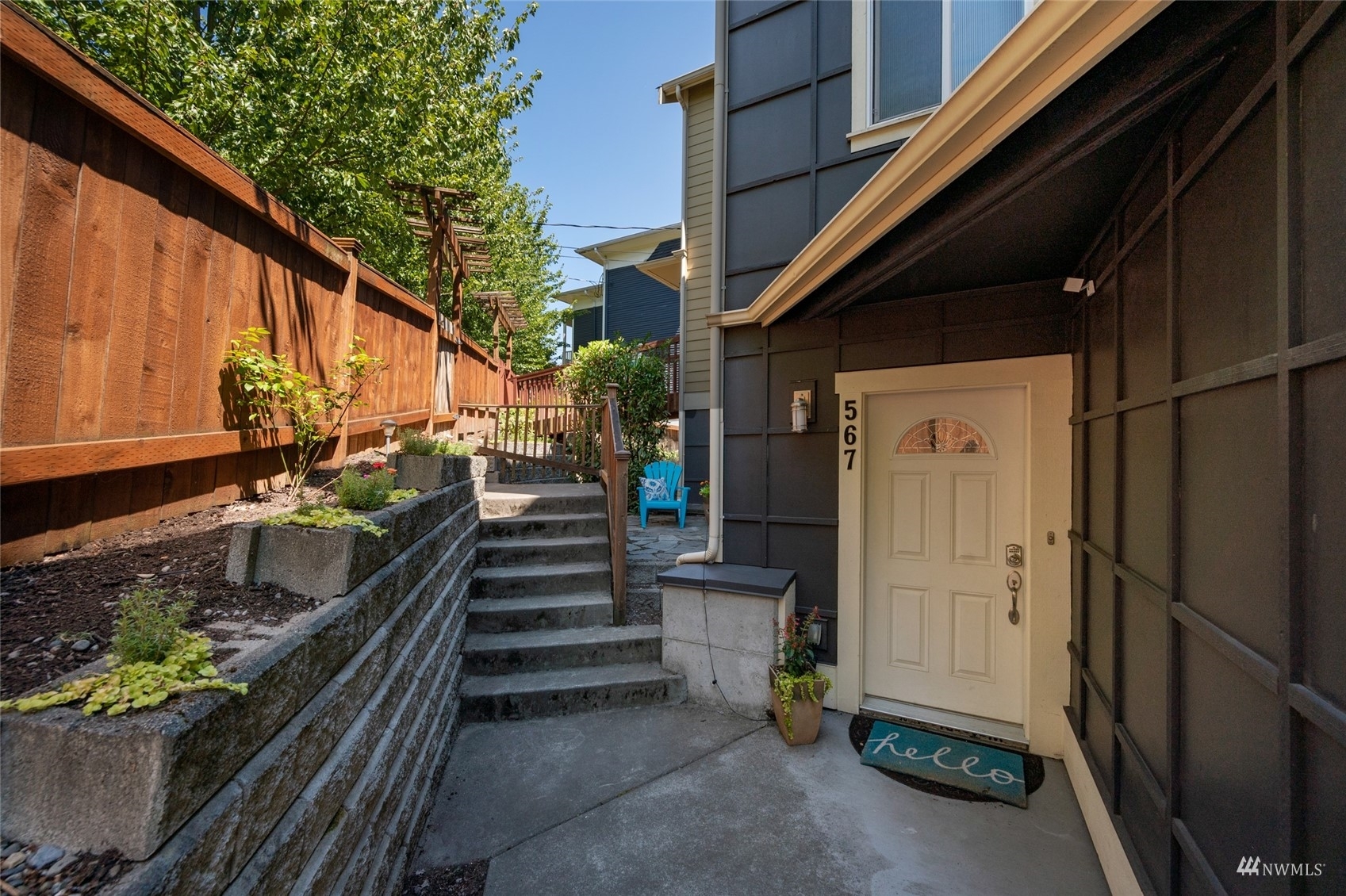 567 Ward Place  Seattle WA 98109 photo