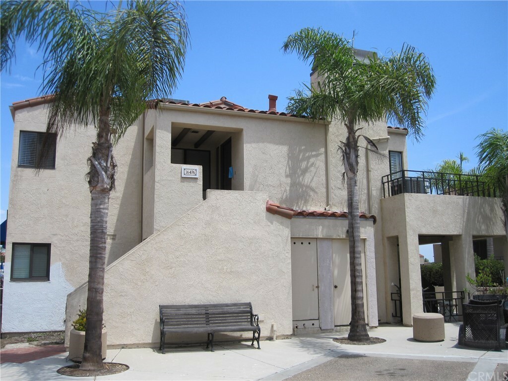 16476 Bordeaux Lane 214  Huntington Beach CA 92649 photo