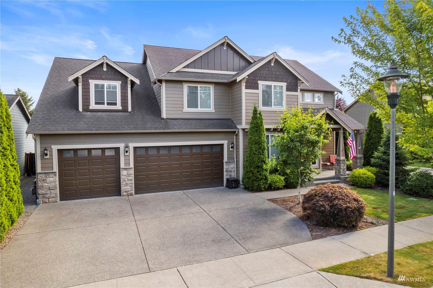 Property Photo: 15510 48th Street Ct E WA 98390