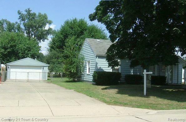 Property Photo:  30530 Pierce  Street  MI 48135 