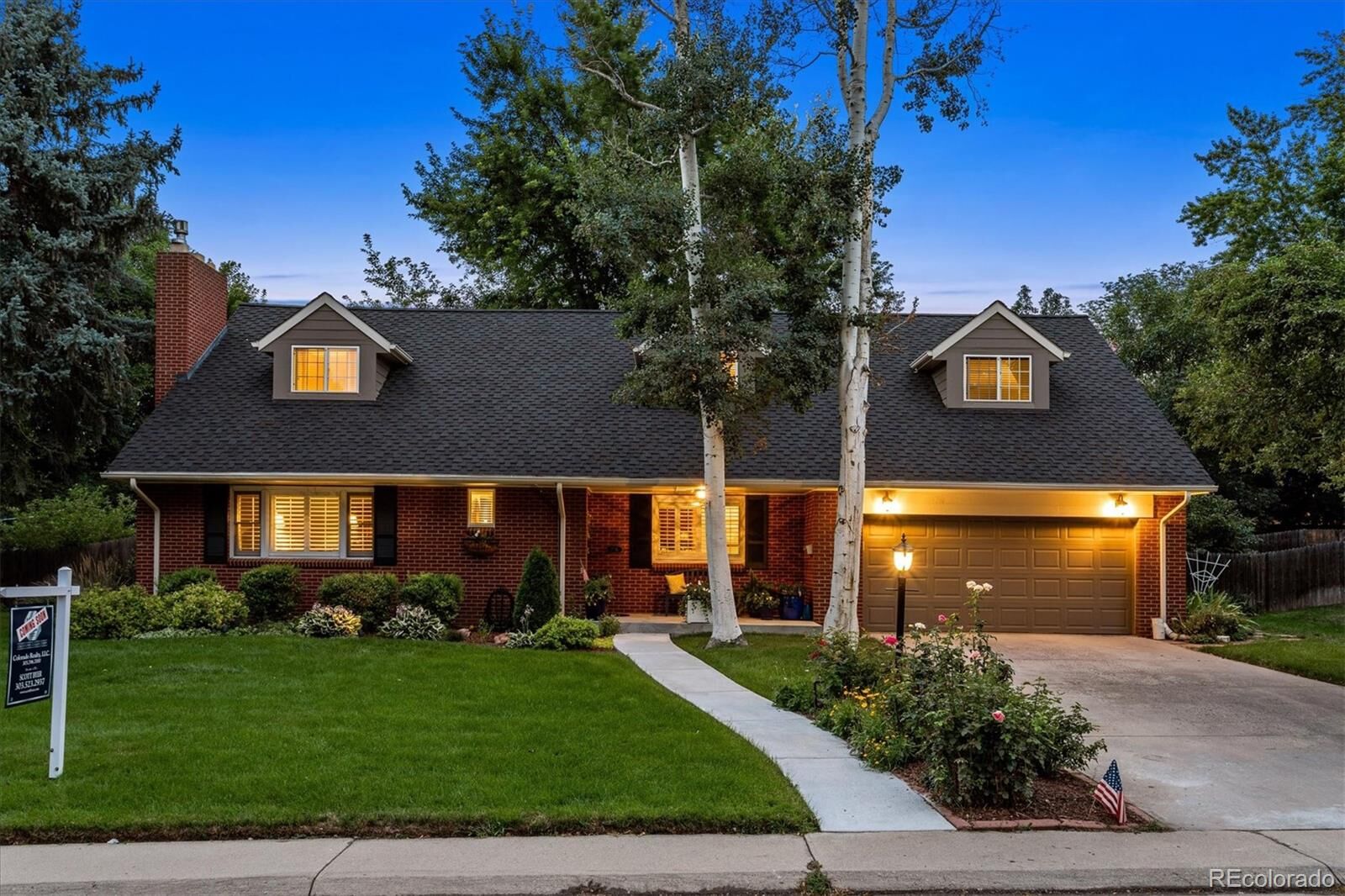 Property Photo: 2736 S Saint Paul Street CO 80210