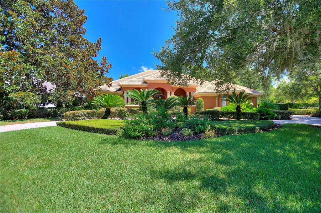 Property Photo:  4993 Maple Glen Place  FL 32771 