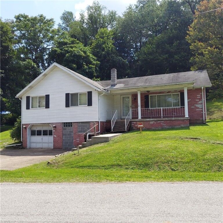 Property Photo: 202 Morgan Station Rd PA 15456